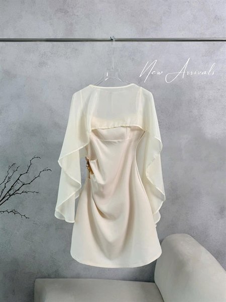 Quần Tây Kem kèm Thắt Lưng Size M
