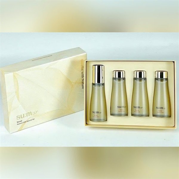 SUM37 - Set Xịt Khoáng Sum Vàng - 1 tặng 3 - 60ml x 4