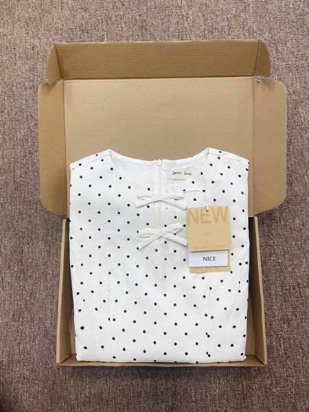Đầm Chữ A Chấm Bi Nơ Size M