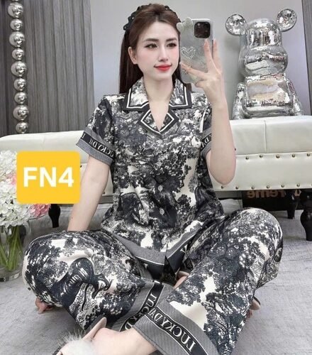 FN4 (freesize dưới 60kg)