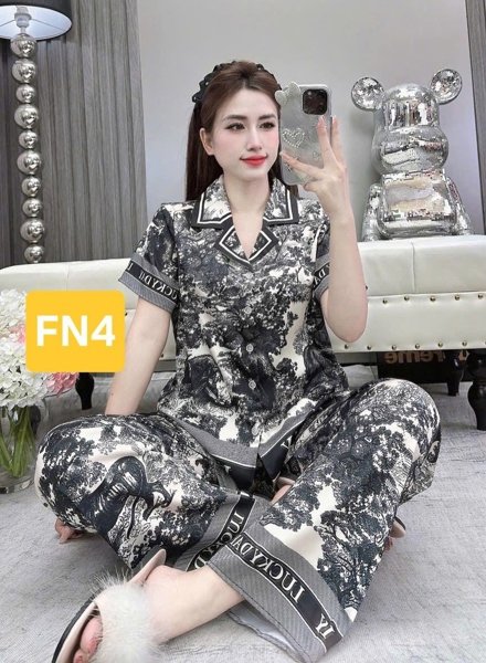 FN4 (freesize dưới 60kg)