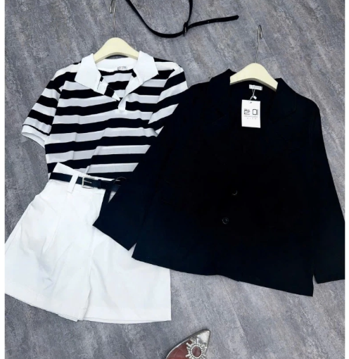 Áo Vest Khoác Đen + Áo Polo Kẻ Ngang + Quần Short Kaki Trắng + Đai