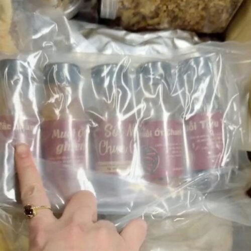 8af6497e0ec242c59bcedc9f57ba1f13 Set Chấm Ngũ Vị - 5 chai nhỏ