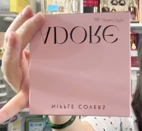 Dán Ngực ADORE