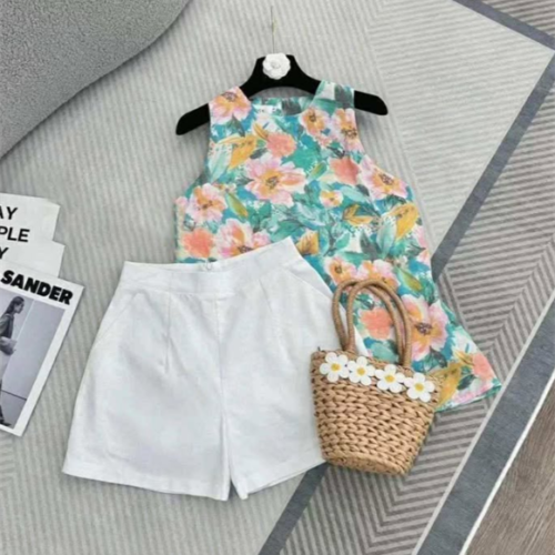 Set đồ hoa màu xanh
