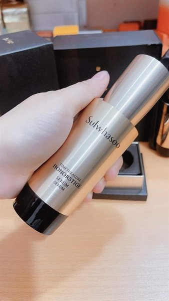 SULWHASOO - Serum Linh Chi Đen Honostige 40ml - 800$ - TẶNG KÈM MINI SERUM VÀ KEM