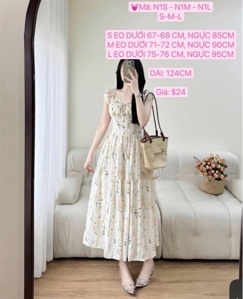 Đầm hoa Kem size M