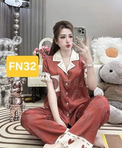 FN32 (Freesize dưới 60kg)