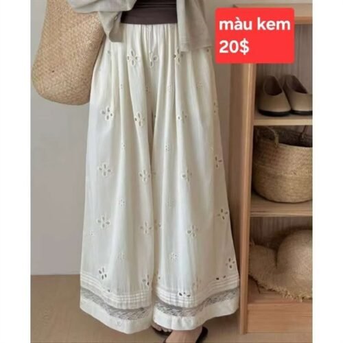edec6cef1a9b4d8094b9686cb9a2e2d4 Quần kem
