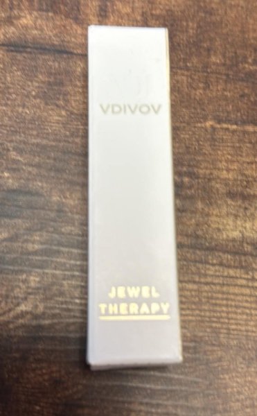 Son môi Vdivov Jewel Therapy (màu RD302 Merlot Red) exp 2027.05