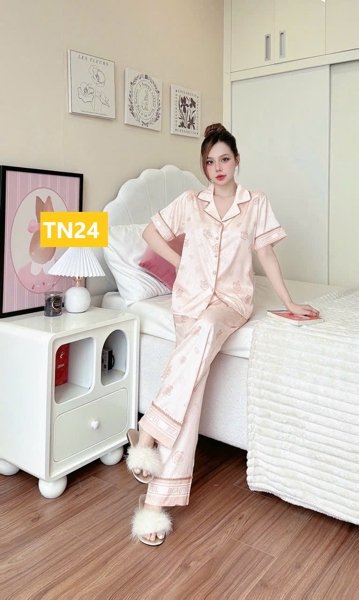 TN24 size M (56kg - 65kg)