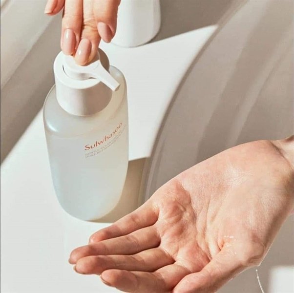 SAMPLE Dầu Tẩy Trang Cleansing oil Sulwhasoo - 24 gói x 5ml - exp 2028.07