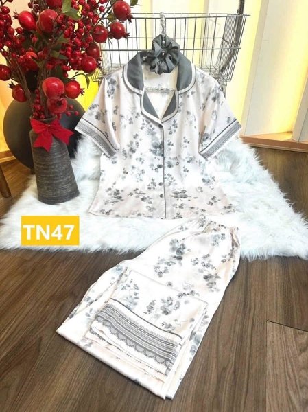 TN47 size S (48kg - 55kg)