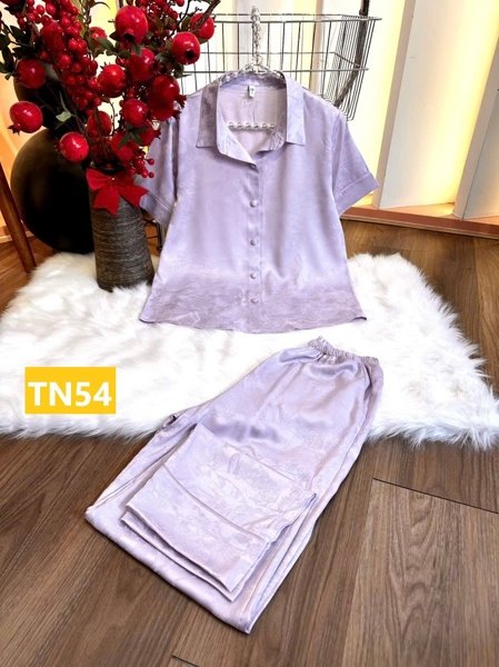 TN54 size M (56kg - 65kg)